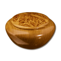 Шкатулка круглая светлая из дерева черешня, кап, вяз